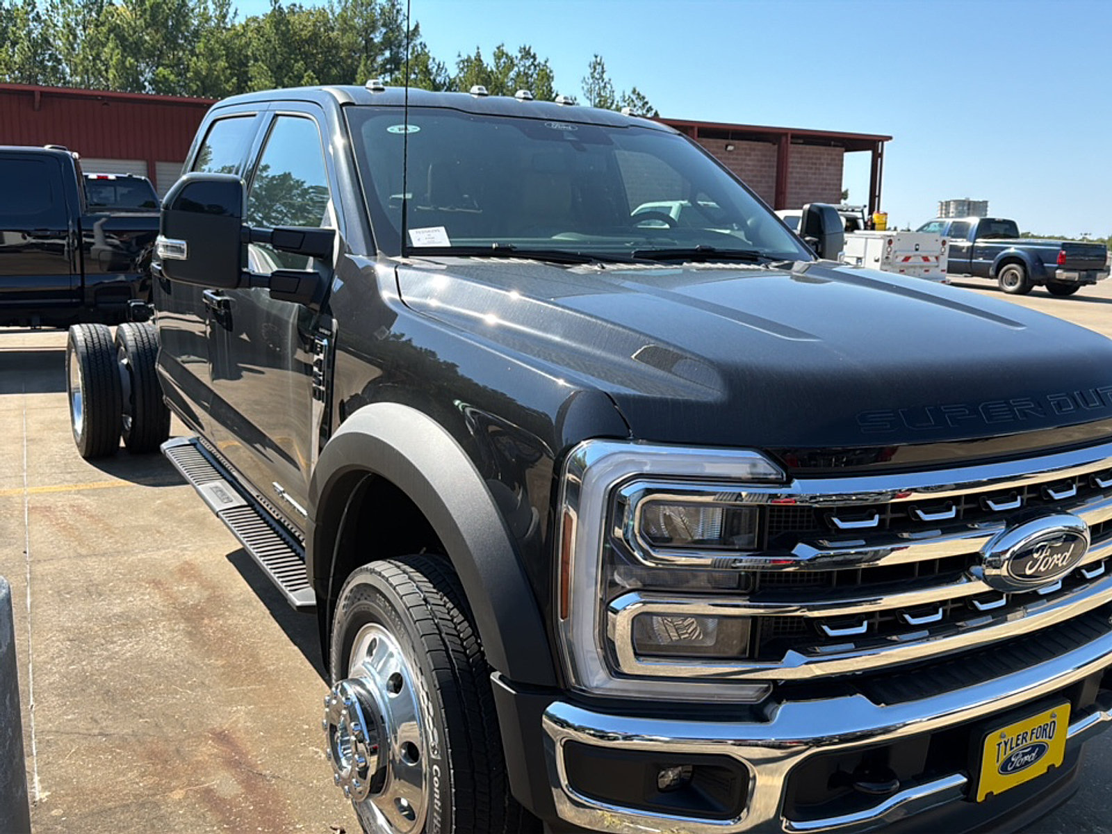 New 2026 Ford F450 Lariat AWD/4WD image 25