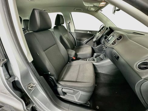 Used 2017 Volkswagen Tiguan Limited AWD/4WD image 27