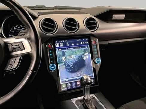 Used 2021 Ford Mustang GT RWD image 6
