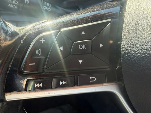 Used 2019 Nissan Altima 2.5 SL FWD image 13