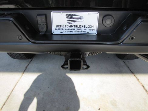 Used 2023 GMC Sierra 3500 Denali w/ Denali Black Diamond Edition AWD/4WD image 29
