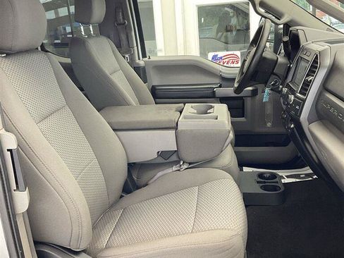 Used 2017 Ford F350 XLT w/ XLT Premium Package AWD/4WD image 12