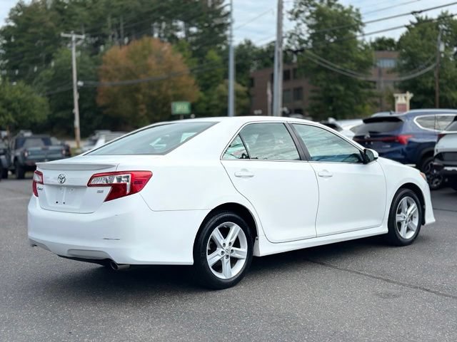 Used 2013 Toyota Camry SE FWD image 6