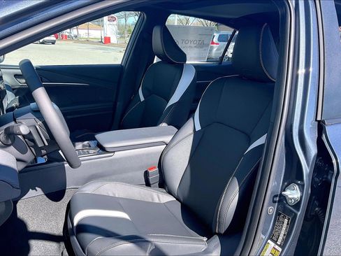 New 2026 Toyota Camry SE image 11