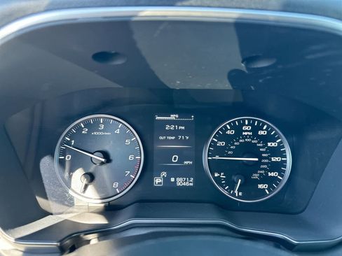 Certified 2025 Subaru Outback Onyx Edition image 36