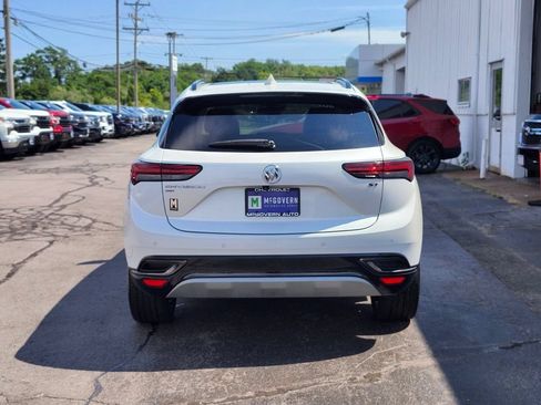 Used 2023 Buick Envision Essence w/ Sport Touring Package AWD/4WD image 4
