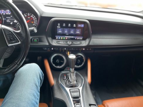 Used 2019 Chevrolet Camaro SS image 30