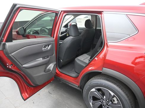 New 2026 Nissan Rogue SV image 11