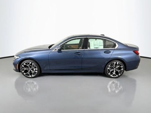 New 2026 BMW 330i xDrive Sedan w/ Premium Package AWD/4WD image 4
