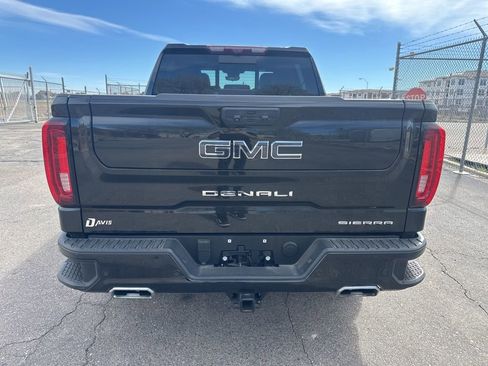 Used 2023 GMC Sierra 1500 Denali Ultimate image 5