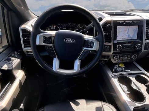 Used 2021 Ford F250 Lariat w/ Lariat Ultimate Package AWD/4WD image 9