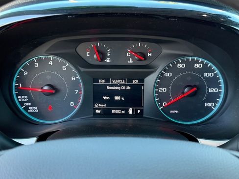 Certified 2021 Chevrolet Traverse LS image 16