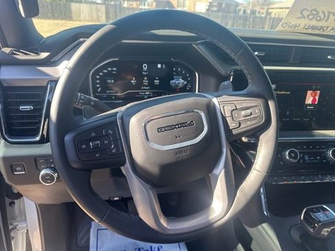 Used 2024 GMC Sierra 1500 Denali w/ Technology Package image 10
