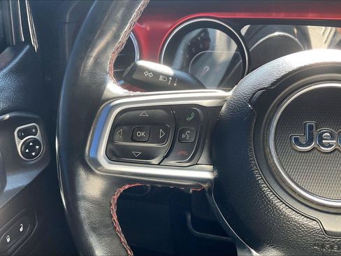 Used 2020 Jeep Gladiator Rubicon AWD/4WD image 18