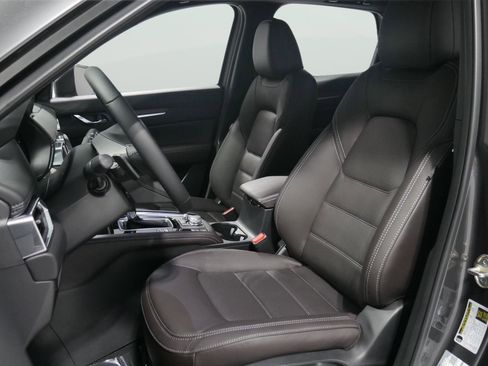 New 2025 MAZDA CX-5 Signature AWD/4WD image 10