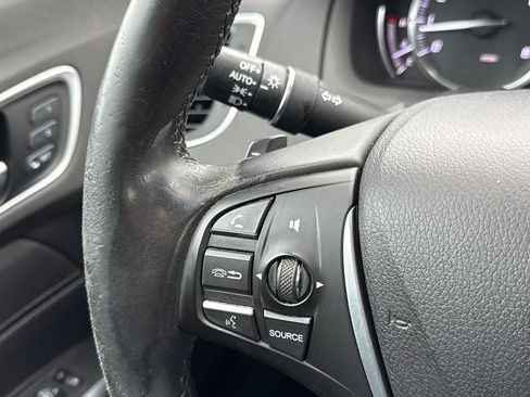 Used 2020 Acura TLX FWD image 23