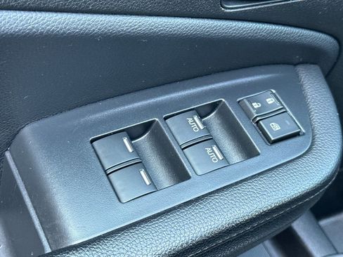 Used 2022 Honda Pilot Special Edition image 13