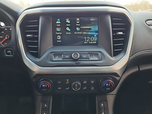 Used 2017 GMC Acadia SLE w/ Driver Alert Package I image 21