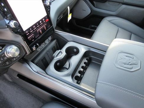 New 2026 RAM 1500 Rebel AWD/4WD image 18