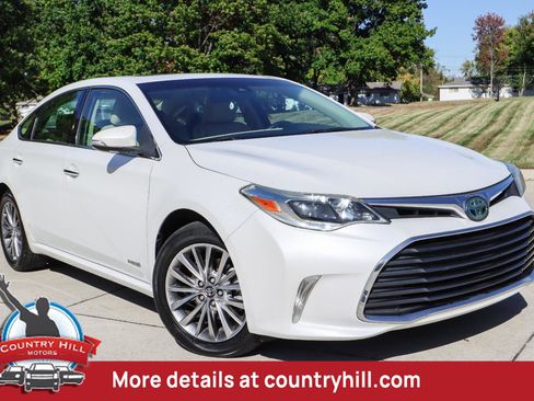 Used 2016 Toyota Avalon Limited image 1