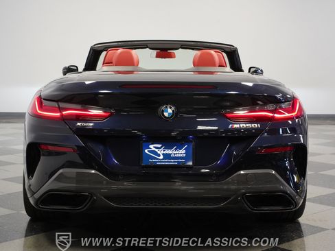 Used 2022 BMW M850i xDrive xDrive Convertible image 10