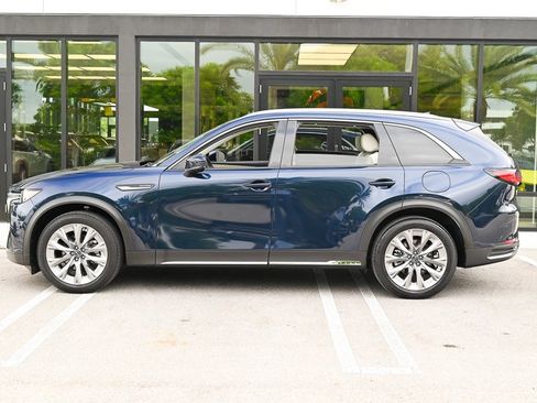 Certified 2025 MAZDA CX-90 3.3 Turbo w/ Premium Plus Pkg image 7