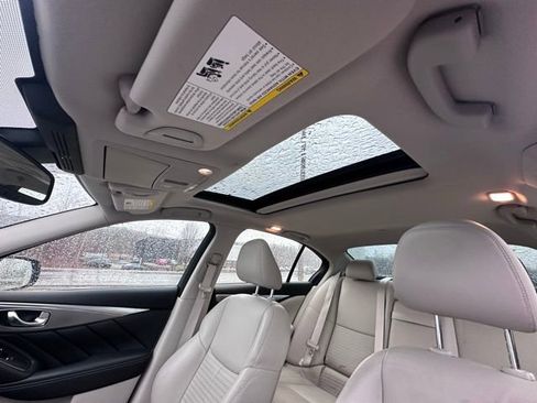 Used 2017 INFINITI Q50 Sport AWD/4WD image 13