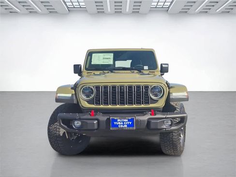 New 2025 Jeep Gladiator Rubicon image 2