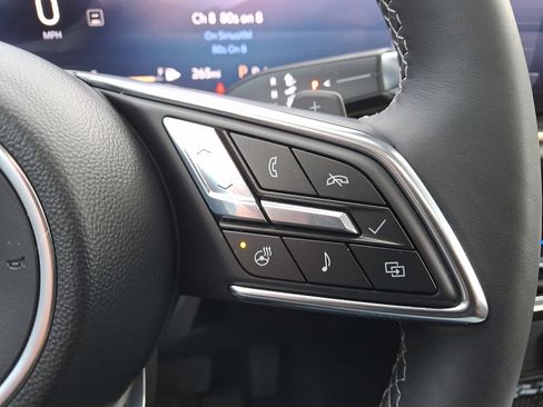 Used 2025 Buick Envision Avenir image 23