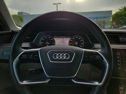 Used 2024 Audi Q8 e-tron Premium Plus w/ Premium Plus Package AWD/4WD image 7