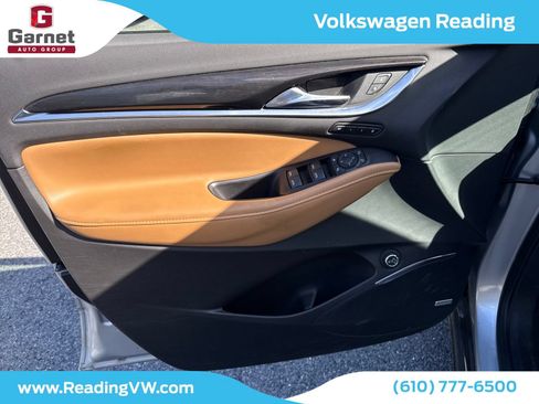 Used 2019 Buick Enclave Premium AWD/4WD image 12