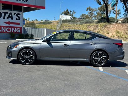 Used 2023 Nissan Altima 2.5 SR