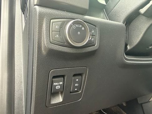 Used 2020 Ford F150 XLT w/ Equipment Group 302A Luxury AWD/4WD image 14