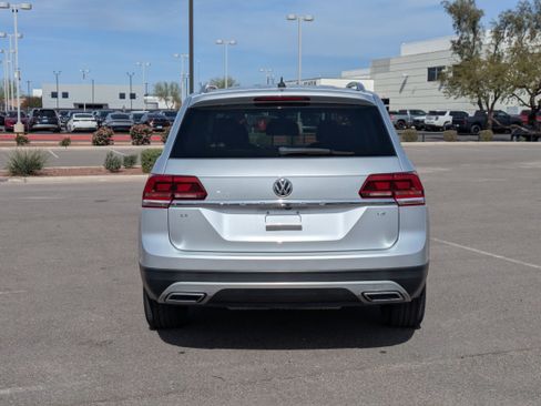 Used 2019 Volkswagen Atlas SE image 4