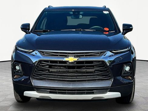 Used 2022 Chevrolet Blazer LT FWD image 2