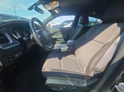 Used 2020 Dodge Charger SXT RWD image 10