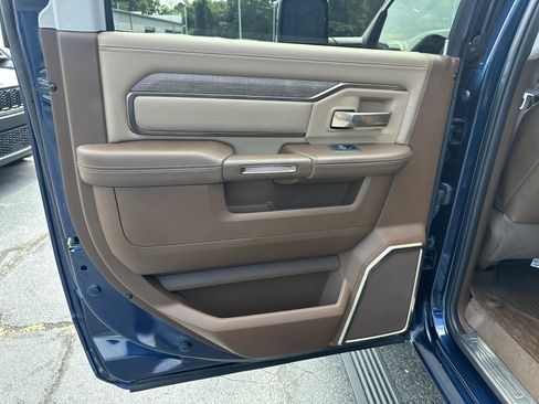 Used 2024 RAM 2500 Limited w/ Safety Group AWD/4WD image 25
