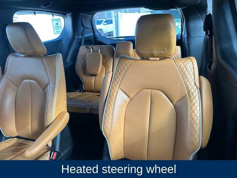 Used 2023 Chrysler Pacifica Pinnacle image 20