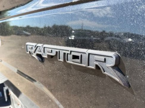 Used 2017 Ford F150 Raptor w/ Equipment Group 802A Luxury AWD/4WD image 14