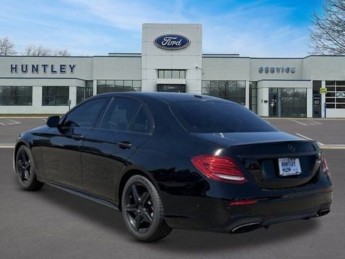 Used 2017 Mercedes-Benz E 300 4MATIC image 5