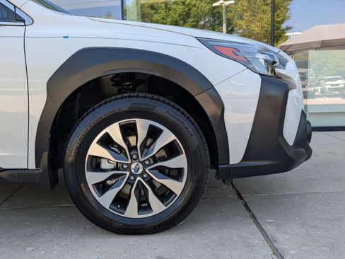Used 2024 Subaru Outback Limited XT w/ Popular Package #2 AWD/4WD image 11