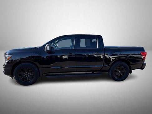 Used 2023 Nissan Titan SV w/ SV Convenience Package image 6