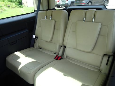 Used 2013 Ford Flex Limited FWD image 20