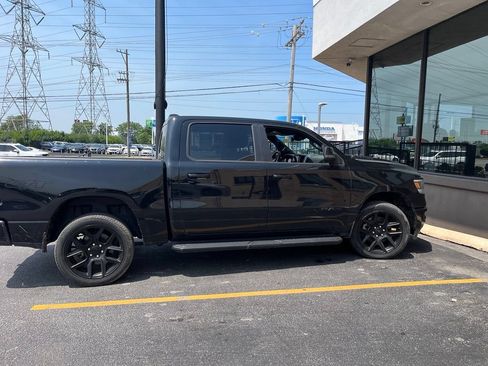 Used 2023 RAM 1500 Laramie AWD/4WD image 2