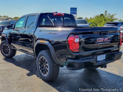New 2026 GMC Canyon AT4 w/ AT4 Premium Package image 7