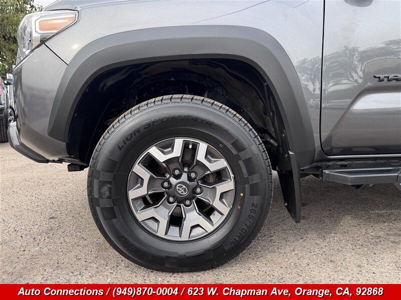 Used 2021 Toyota Tacoma TRD Off-Road w/ Technology Package AWD/4WD image 38