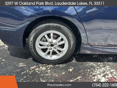 Used 2013 Toyota Prius Two image 14