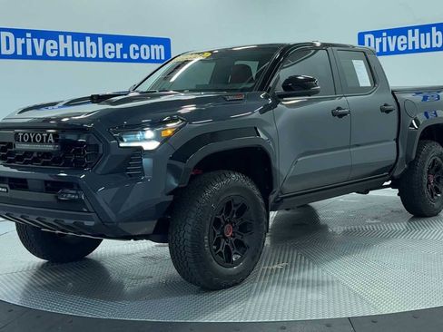 Used 2024 Toyota Tacoma TRD Pro AWD/4WD image 8