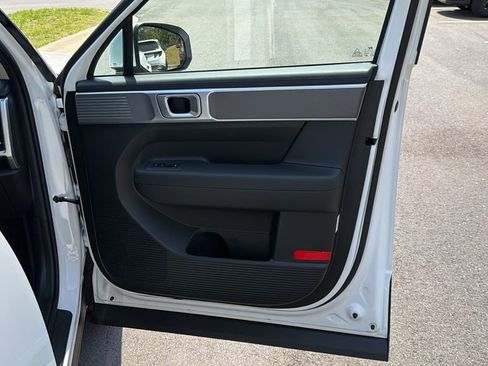 New 2026 Hyundai Santa Fe SE image 14