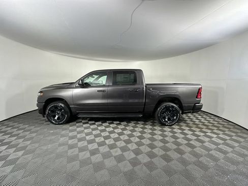 New 2026 RAM 1500 Express AWD/4WD image 10